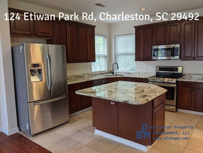 Photo - 124 Etiwan Park St