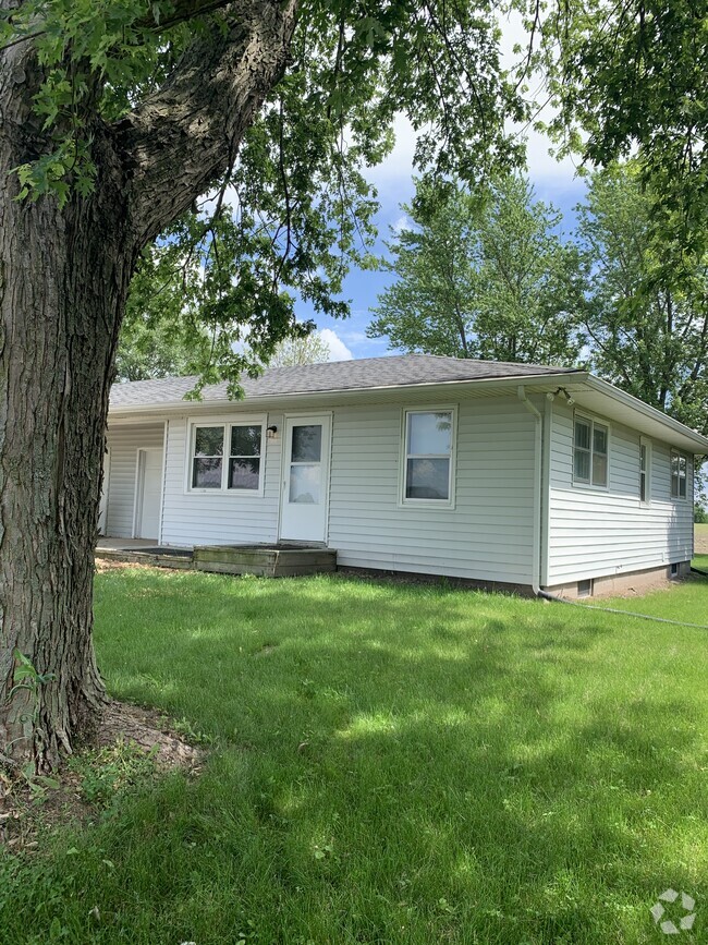 Building Photo - 10057 Wolf Rd Unit B Rental