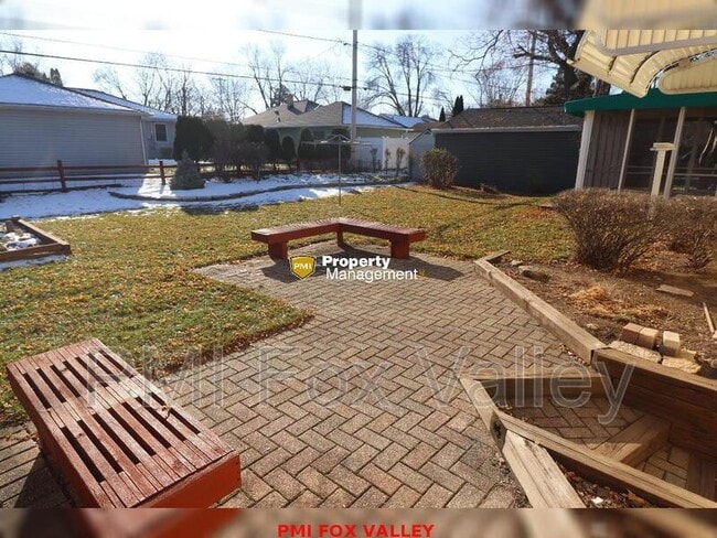 Photo - 301 E McArthur St