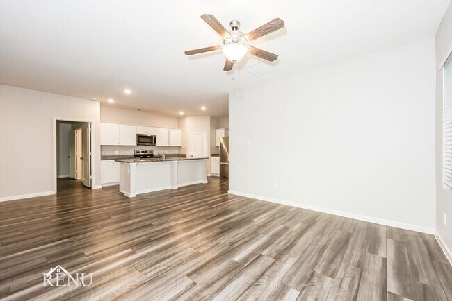 Photo - 1752 Escondido Dr