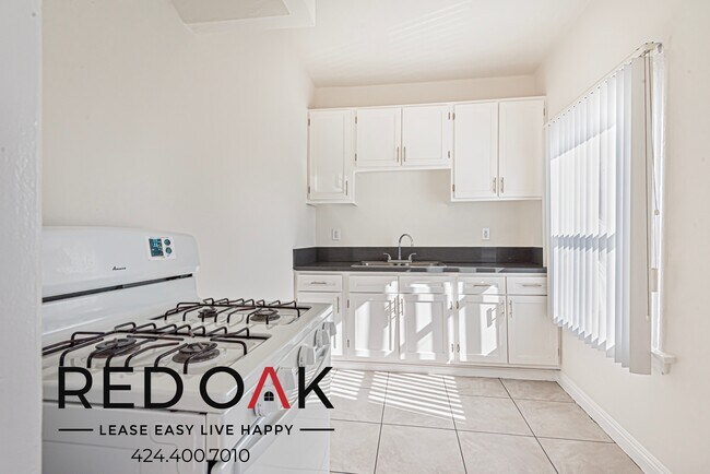 Photo - ~LOW DEPOSIT~ Beautiful Studio with Hardwo... Unidad 203