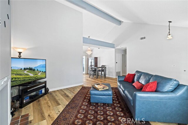 Photo - 14 Aldergrove