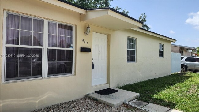 Building Photo - 841 N 69th Terrace