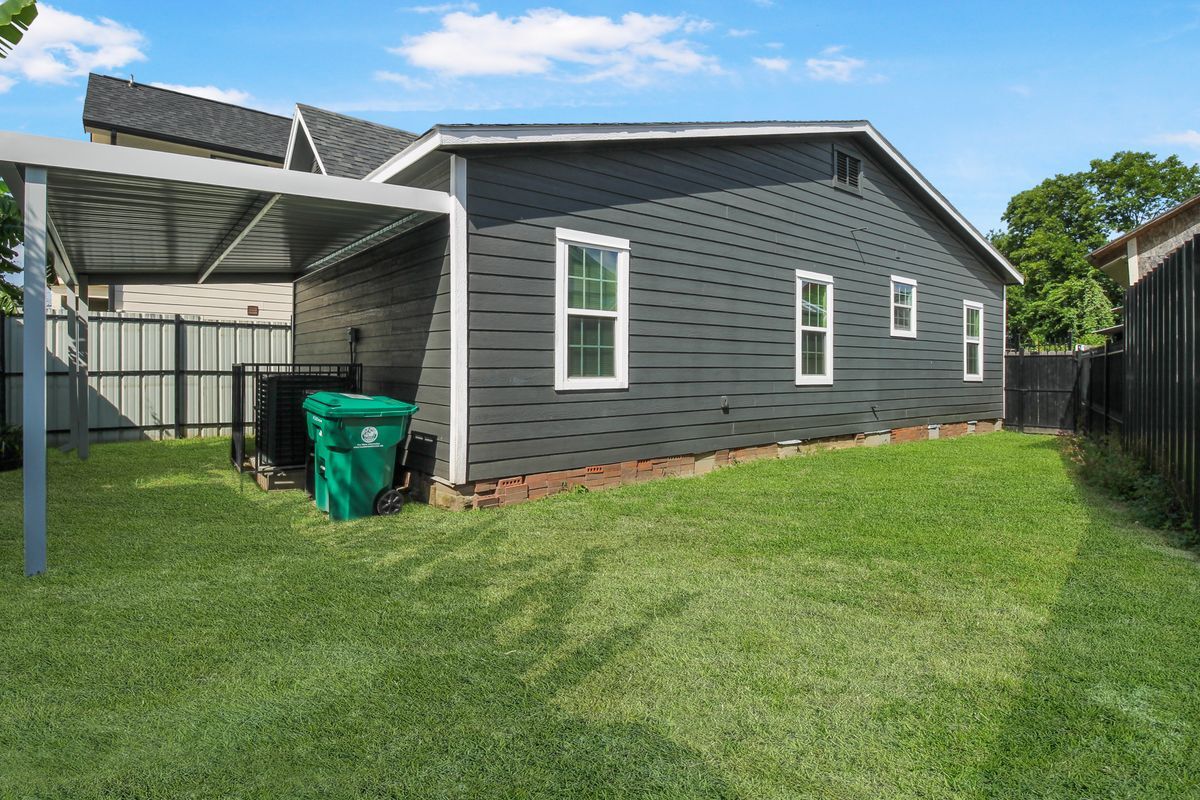 Photo - 531 N Estelle St