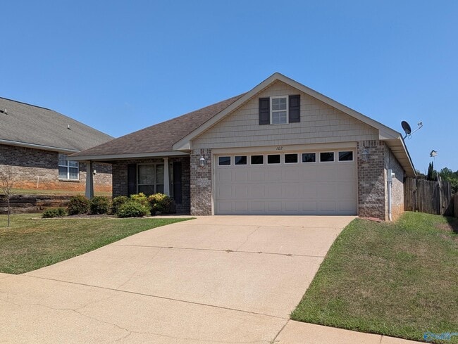 Photo - 102 Acacia Trail Dr
