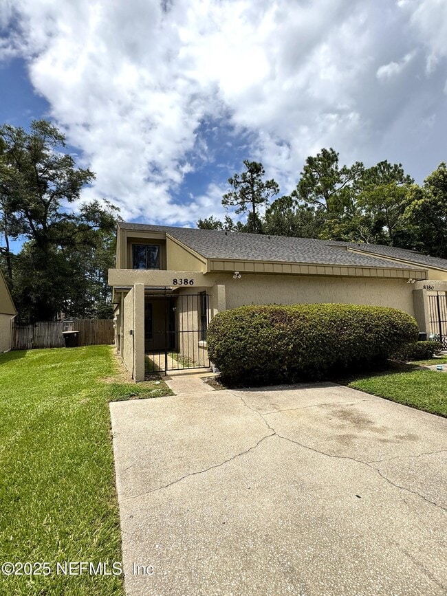 Building Photo - 8386 Windypine Ln Rental