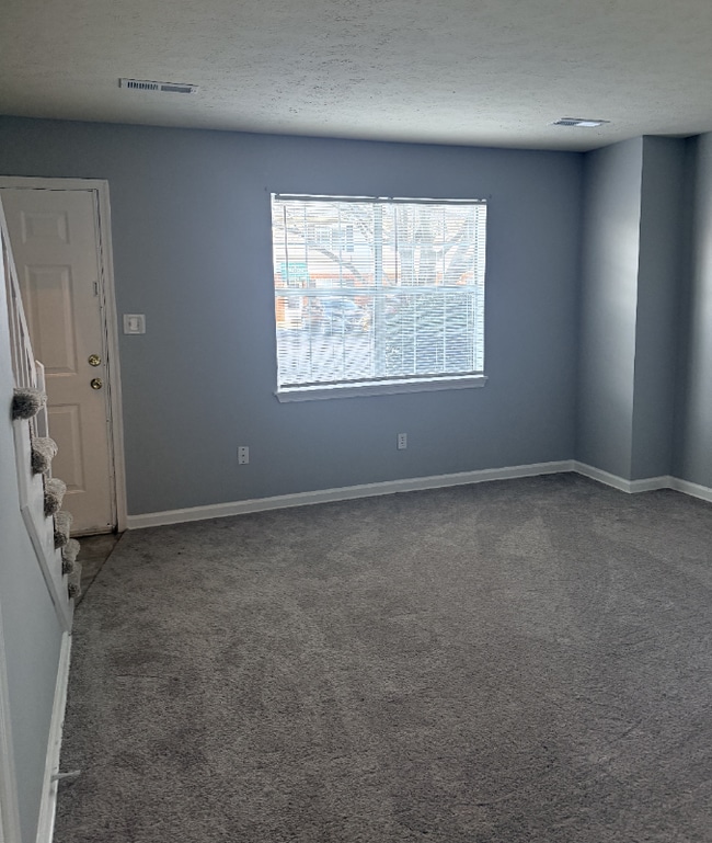 Photo - 7 Duiguid Dr