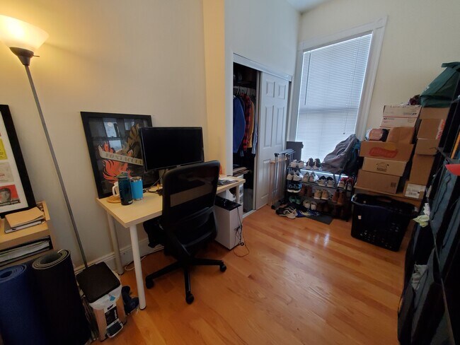 Photo - 68 Plymouth St Unit 1