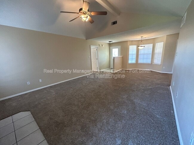 Photo - 775 Mt Harmony Rd