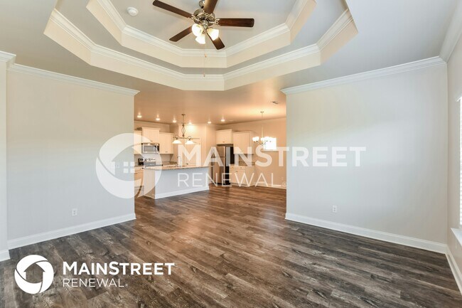 Photo - 303 Addison Ct