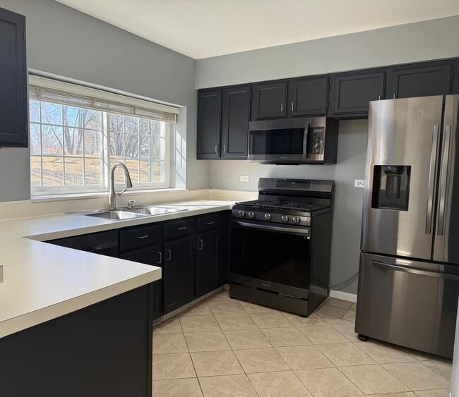 Photo - 295 Chrisman Dr