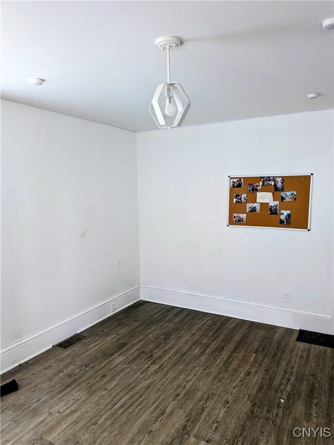 Photo - 77 Lincoln Ave