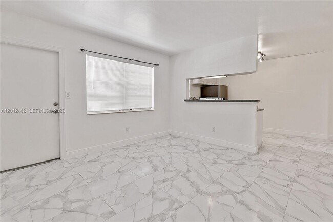 Photo - 645 NE 77th St Unit 2