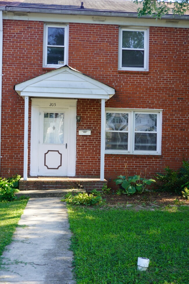 Photo - 205 Burke Ave