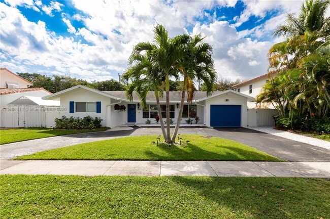 Photo - 1346 NW 4th St Casa