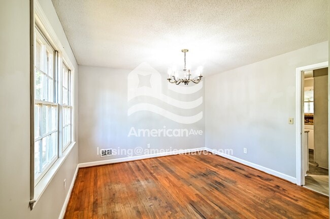 Photo - 57 Newport Dr