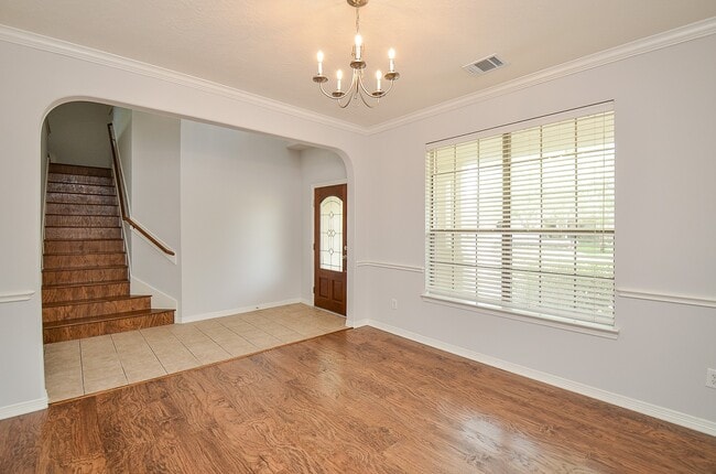 Photo - 3911 Fallsbrook Ct