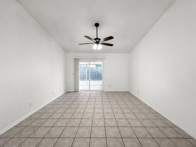 Photo - Move-In Ready 3 Bed | 2 Bath Home in Prime Tampa Location