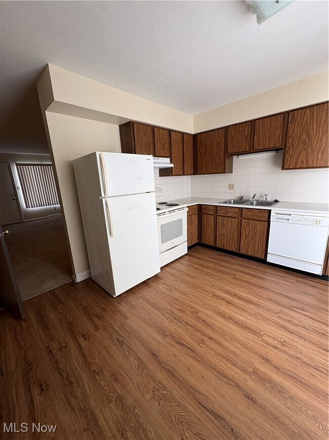 Photo - 2358 Echo Valley Dr