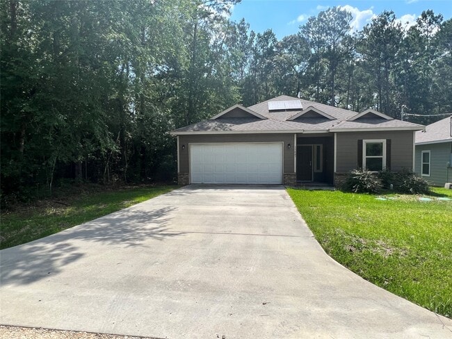 Photo - 15887 Pecan Dr