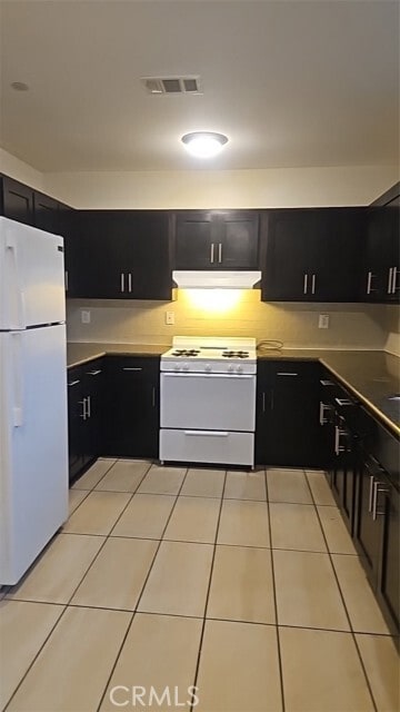 812 E 76th Pl