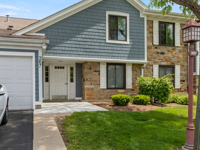 Photo - 367 Thornhill Ct Condo Unit B1
