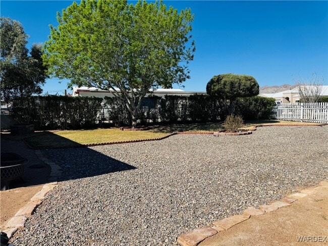 Photo - 1340 Gemstone Ave