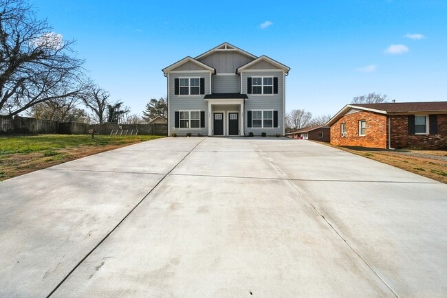 Photo - Brand-New 3BR/2.5BA Luxury Duplex in NW Hickory – Spacious, Modern & Move-In Ready!