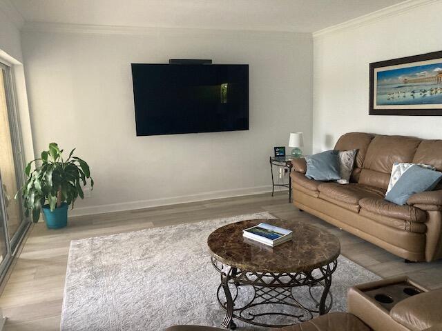 Photo - 16913 Waterbend Dr Unidad 165