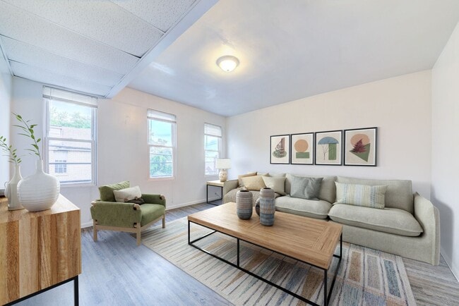 Building Photo - 2400 Mission St Unit Apt 3