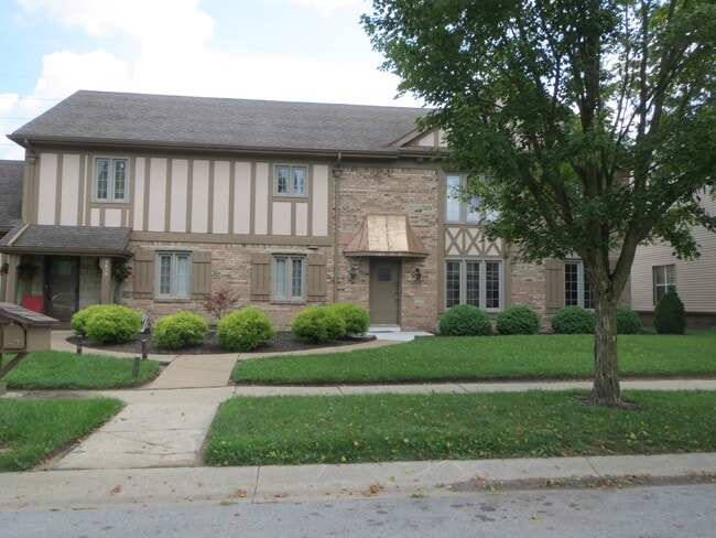 Photo - 5617 Ryewyck Dr