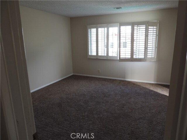 Photo - 1451 N Shaffer St