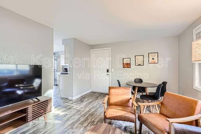 Photo - 2445 Lawrence St Unidad A