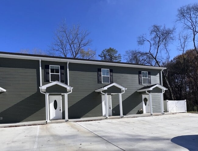 Building Photo - 517 Weaver St Unit 3 Rental