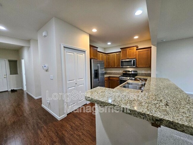 Photo - 6355 SE Imagine Way