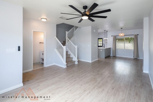 Photo - 91-6590 Kapolei Parkway