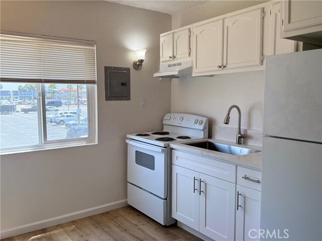Photo - 620 Illinois Ct Unit 6