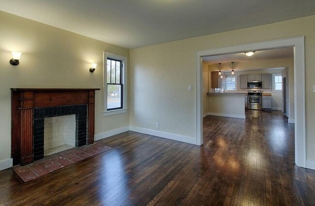 Photo - *****COMING SOON****Charming Home in North...