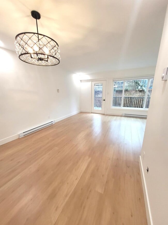 Photo - 3 bedroom in Prince Rupert BC V8J 2X5