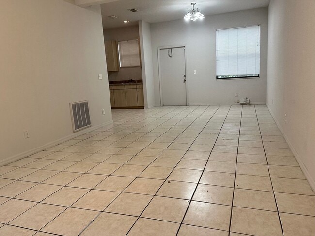 Photo - Spacious End-Unit Townhome Under Market Value – Freshly Updated & Prime Plant City Location