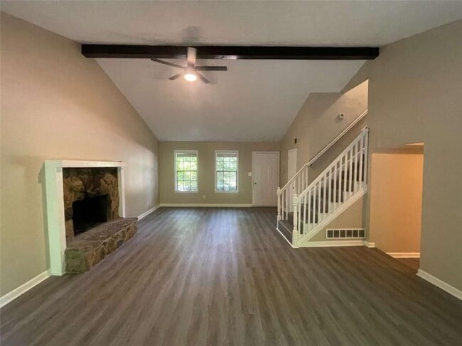 Photo - 55 Hunt Ridge Dr