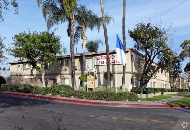Courtyard Apartment - Courtyard Apartments