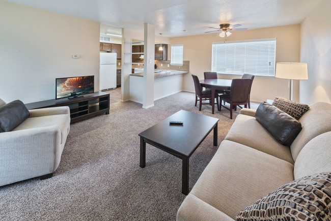 3101 S _DSC1020.jpg - Delta Heights Apartments