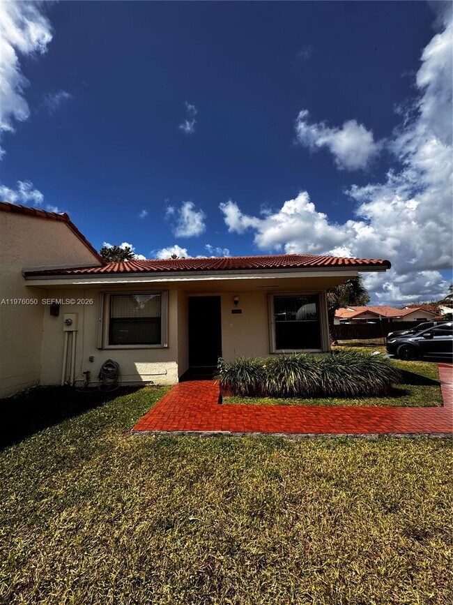 Photo - 1314 SW 124th Pl