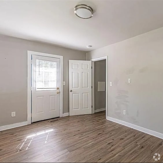 Building Photo - 2996 1st Ave SW Rental