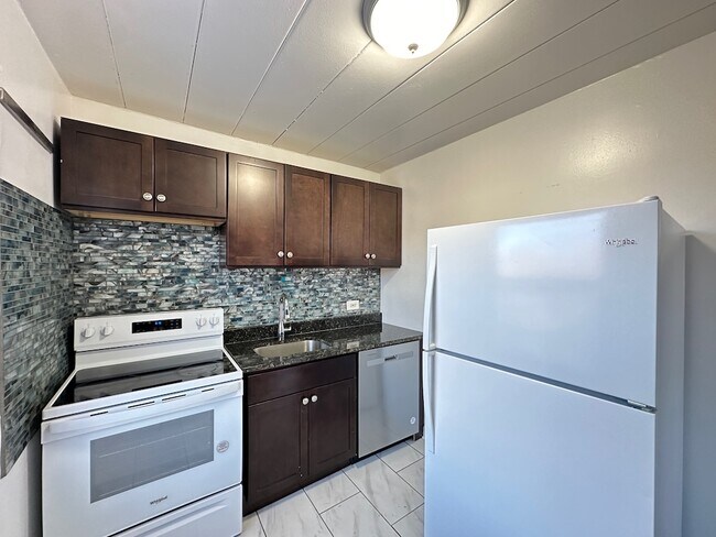 Photo - 1360 W Touhy Ave Unidad 015