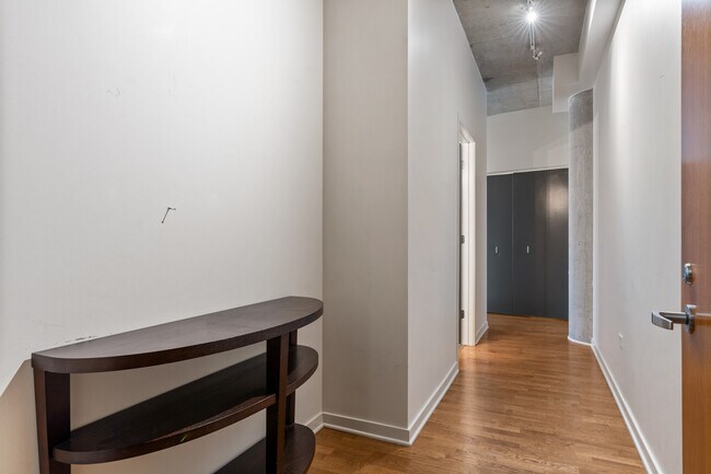 Photo - 700 N Larrabee St Unit 801