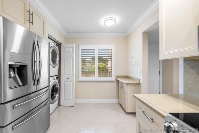 Photo - 7286 Huntington Ln Unit 301