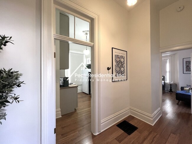 Photo - 14thSt610 Unidad #B