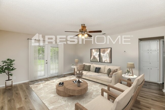 Photo - 6528 Bernadine St